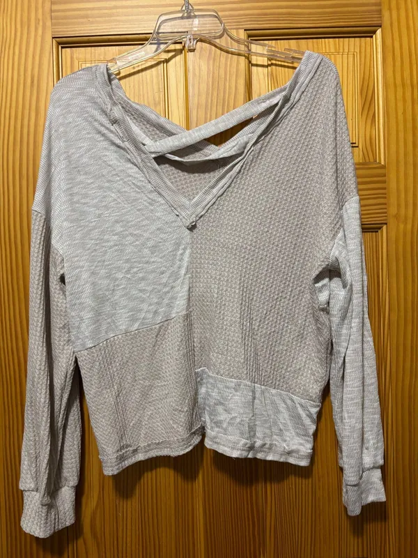 BKE large shirt - Image 2