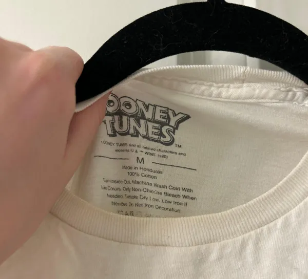Looney Tunes white tshirt 100% cotton - Image 2