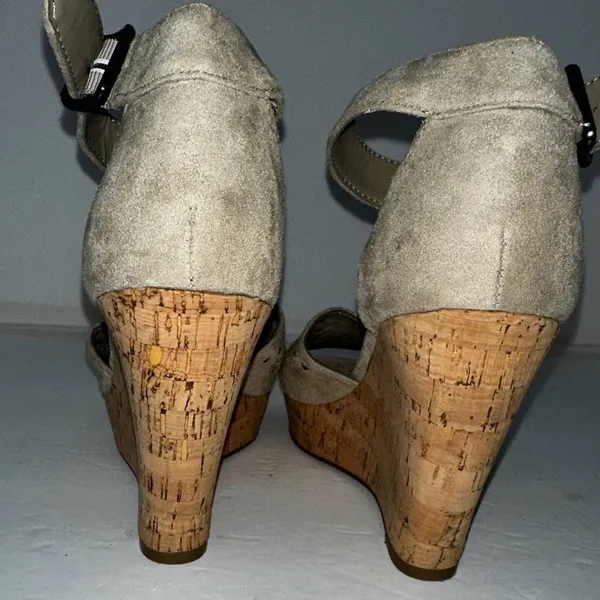 Marc Fisher‎ tan wedge sandals size 7 - Image 5