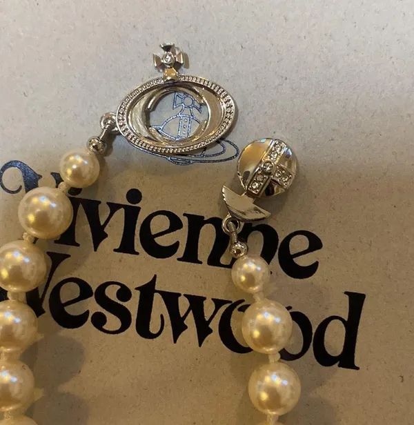 Vivienne Westwood Orb silver-tone brass and faux-pearl choker necklace - Image 4