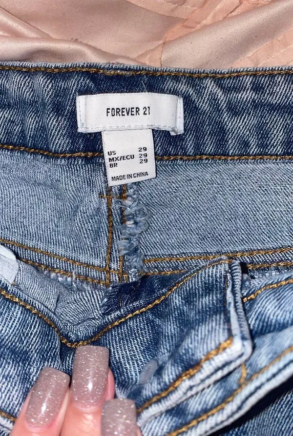 High-rise Flare Jeans - Image 3