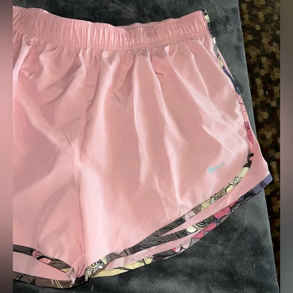 Nike Tempo Dri-fit Running Short in Pink Glaze/Wolf Grey Size XL - Image 4