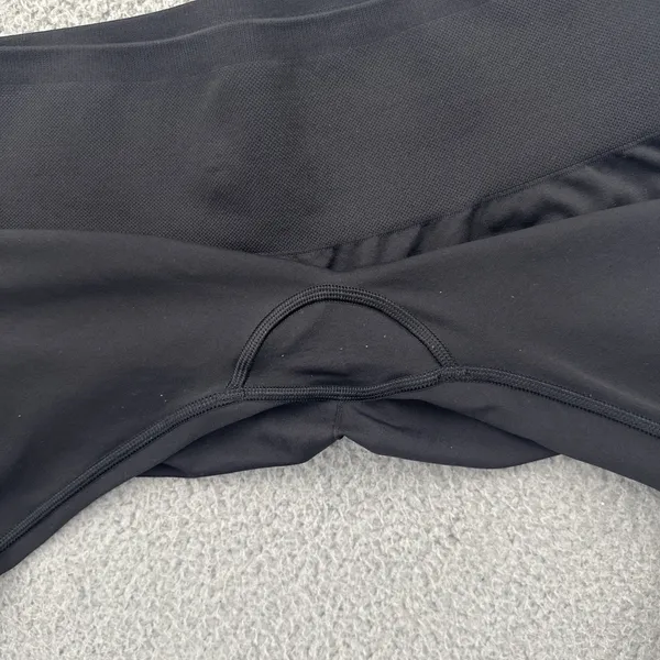 Gymshark Soft Sculpt Leggings Black Athletic Athleisure Gym Women's Large - Image 3