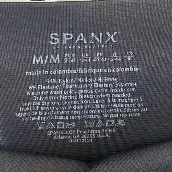 Spanx Look‎ at Me Now Cropped Leggings Black Camo 20099R Womens Medium NWT - Image 2