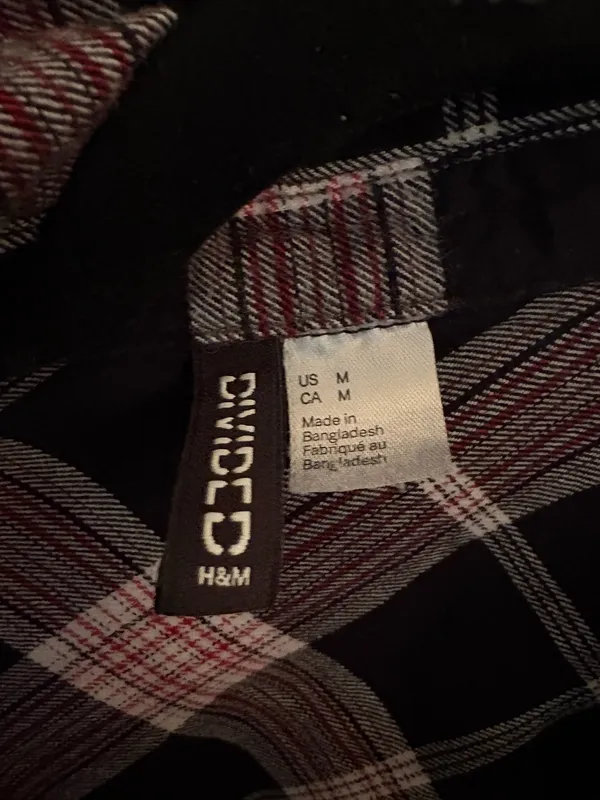 H&M Black White and Red Flannel - Image 3