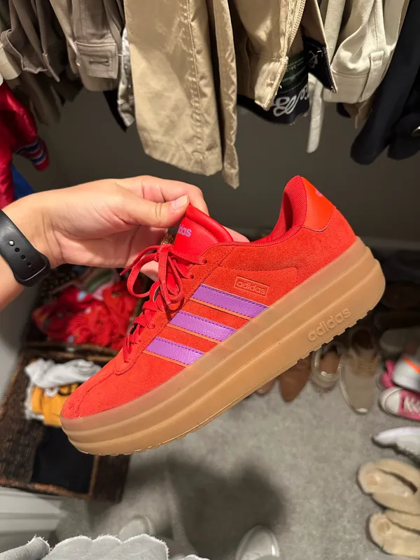 Adidas Women’s Shoes 9  - Image 3