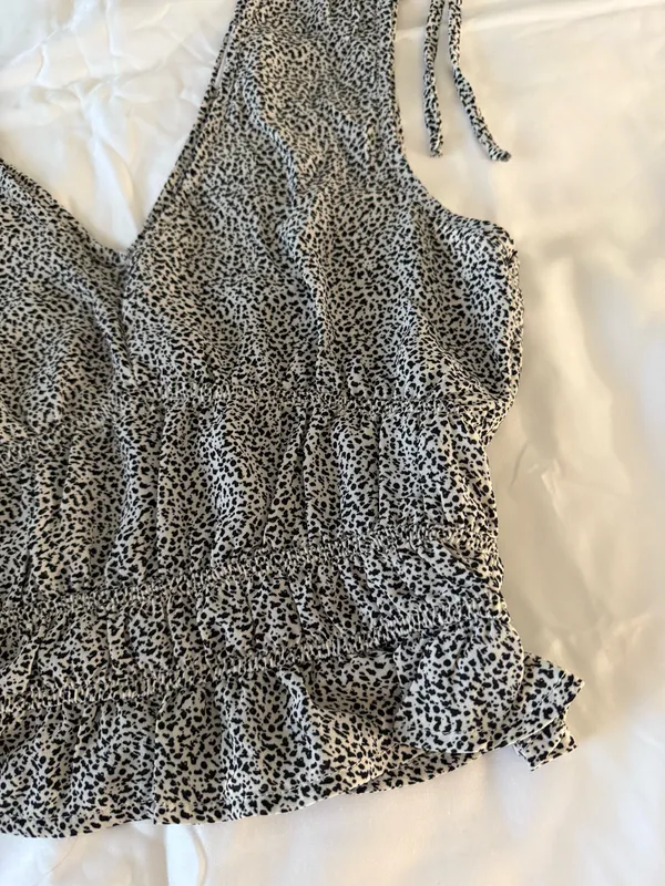 White And Black Dalmatian Print Cropped Tank With Tie Detail - Image 3