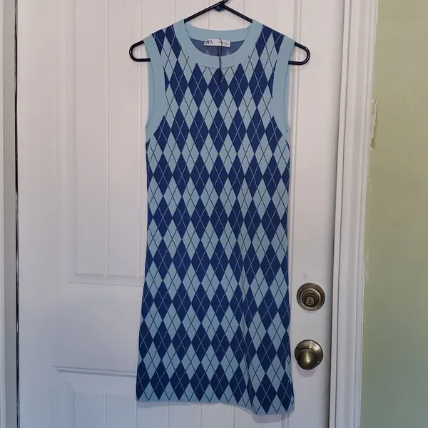 Zara Dress Size M - Image 3