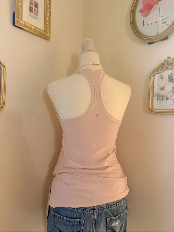 lululemon athletica Women's Blush Pink Scoop Neck Tank - Image 2
