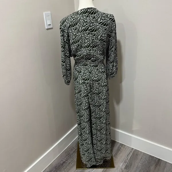 Express Olive Green‎ Leaf Print Cutout Tie Front Maxi Dress Womens Medium - Image 3