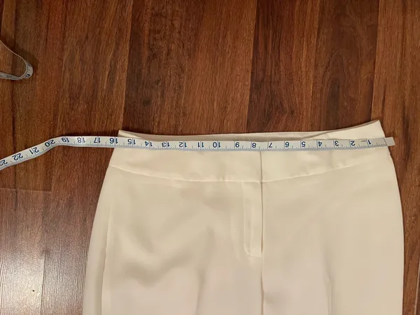 Classic White Tailored Pants Size M - Image 11