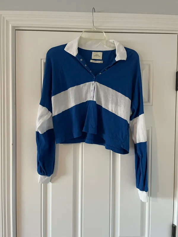 Cropped Long Sleeve - Image 4