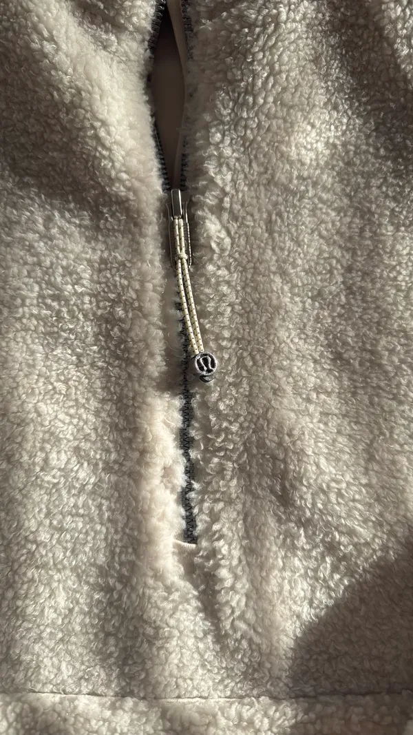 Lululemon Sherpa Pullover - Image 6