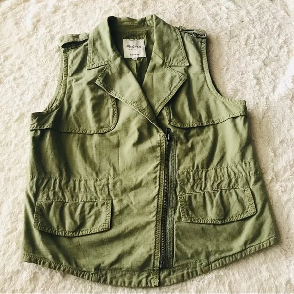 Madewell Modern Safari Utility Vest Olive Army Green Size Small - Image 4