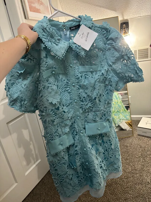 boutique floral lace mini dress - Image 3