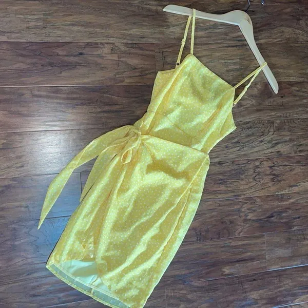 SUPERDOWN Morgan Mini Wrap Dress Size XS Yellow SPRING SUMMER - Image 5