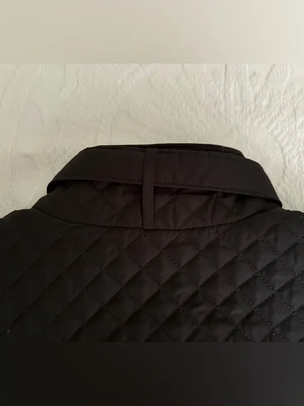 Crown & Ivy Quilted Black Sleeveless Vest Jacket - Classic Lightweight Outerwear - Image 8