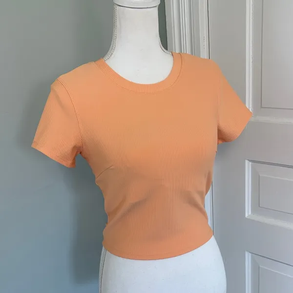 Move theology‎ Women's Orange Ribbed Top T-Shirt Size Medium - Image 3