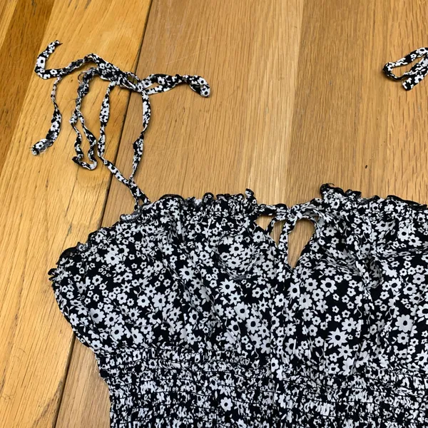 Intimately Free People Black White Floral Smocked Bodysuit Tie‎ Straps Size L - Image 2