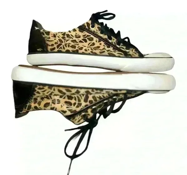 COACH Barrett Cheetah Print sneakers Size 6 B Women pre-loved good condition - Image 9