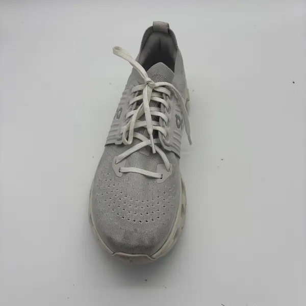 On Cloudswift Grey Running Shoe Womens 10.5 Helion CloudTec Sneaker Right Only* - Image 3