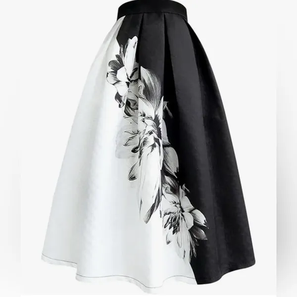 Shein beautiful plus size long‎ skirt with floral designs size 2xl - Image 2