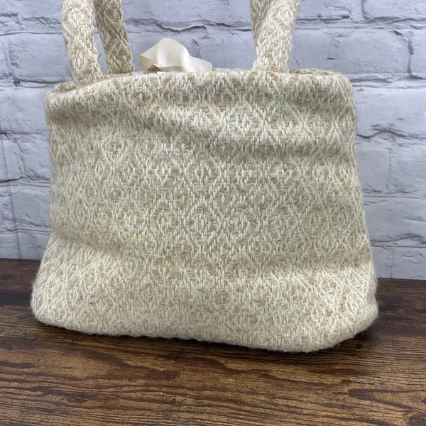 Boyne Valley Weavers Vintage Wool Handbag Diamond Stitch Double Strap‎ - Image 2