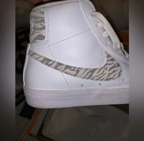 Nike Blazer Women’s - Image 3