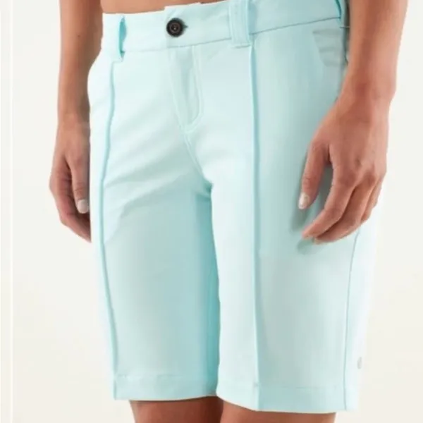 Women's Lululemon Club Short-Size 12 Aquamarine - Image 3