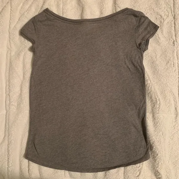 Women’s Hollister Tee - Image 2