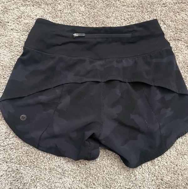 Lululemon Shorts Speed Up 4" High-Rise 0 - Image 2
