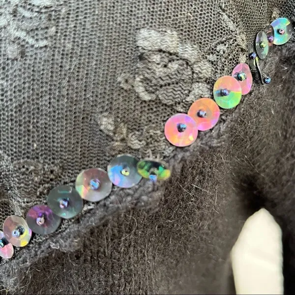 Vintage 80’s Silk/ Angora Embellished Fitted Sweater small - Image 5