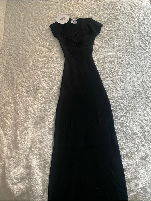 Princess Polly Larissa Maxi Dress Petite - Image 3