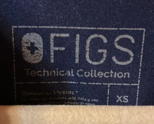 FIGS Casma 3 pocket scrub top - Image 5