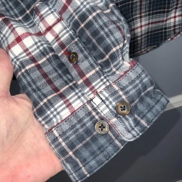 Carhartt Gray Red & White Mid Weight Flannel Button Front Long Sleeve Shirt XL - Image 4