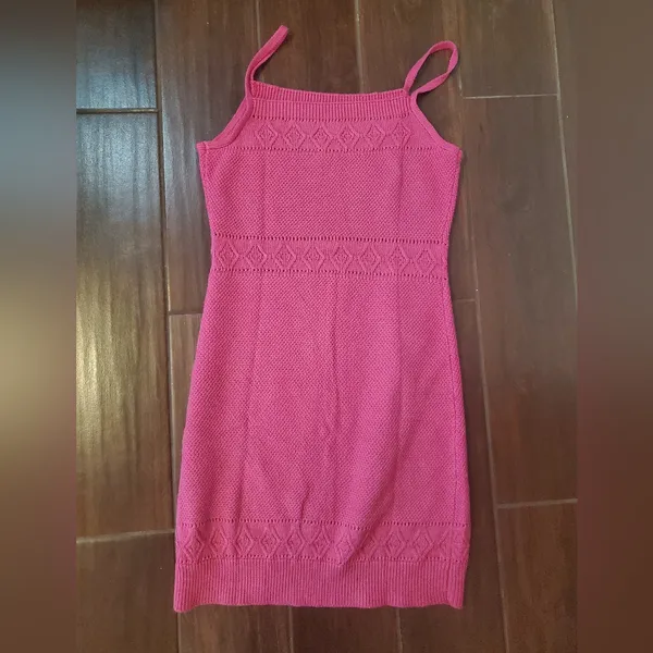 Striped Beach Dress Elegant Pink Knit Size Mediun Hot Pink In Color - Image 3
