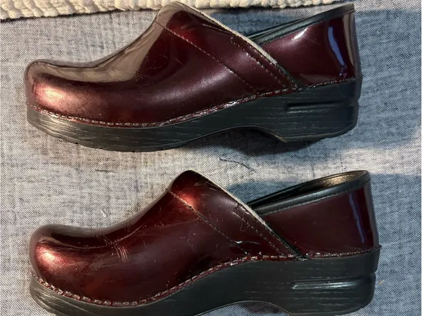 Dansko Professional Clog. Women’s 8.5-9 - Image 4