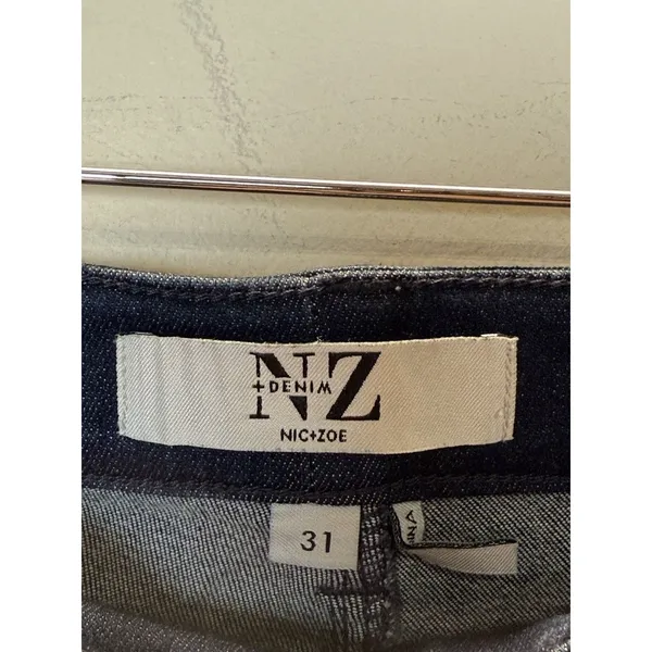 NIC+ZOE Mid Rise Straight Jeans Women 31 Twilight Blue Raw Hem Denim ALL1882 - Image 6