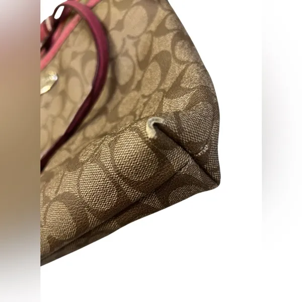 Coach Signature Logo All Over Pattern Crossbody Leather Beige Pink - Image 8
