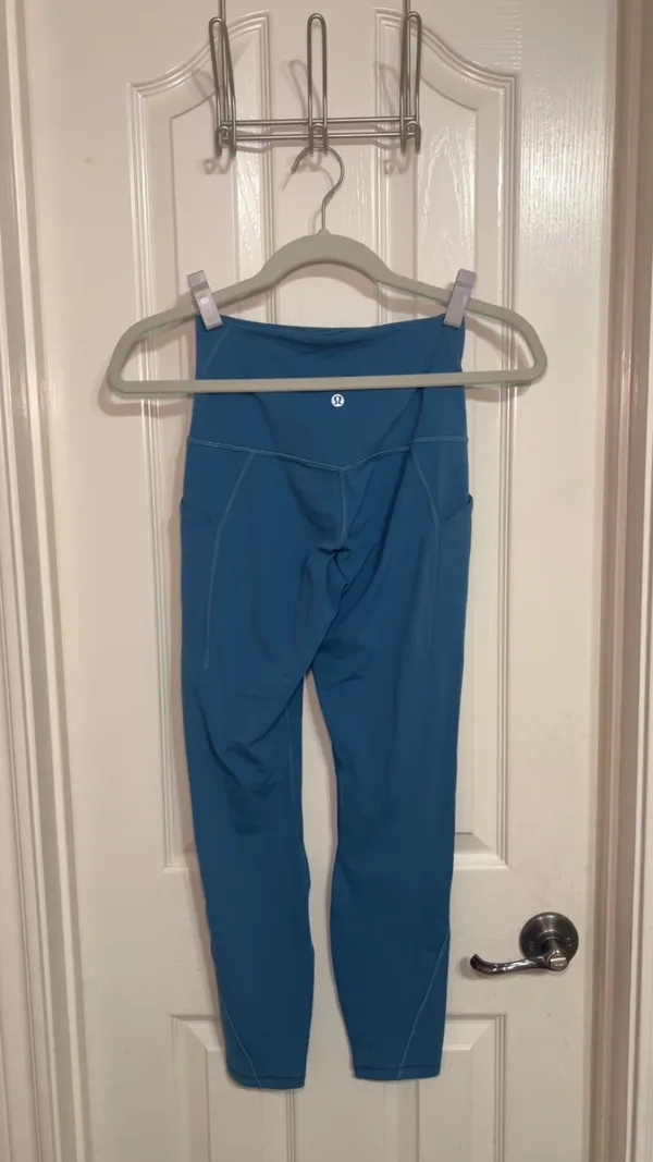 Lululemon Align 25" with pockets  - Image 2