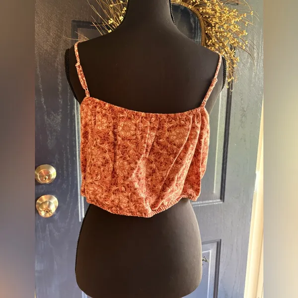 American Eagle Outfitters Spaghetti Strap Crop size L - Image 3