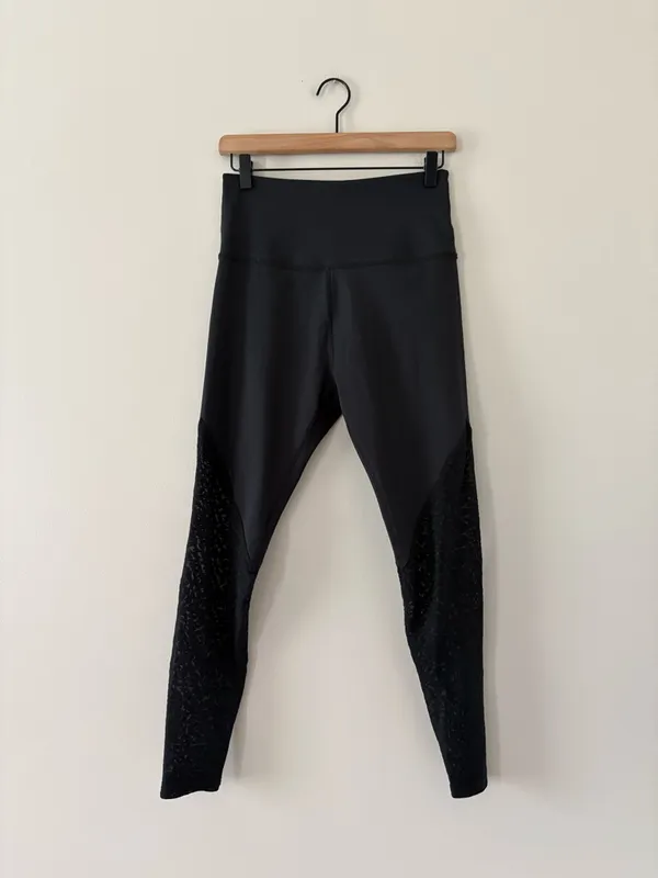 Beyond Yoga Cut It Close Mesh High Waisted Yoga Leggings Black Size M - Image 4