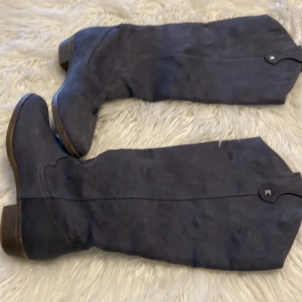 Boots long 16” color bluish/gray excellent condition see pictures size 8.5 - Image 12