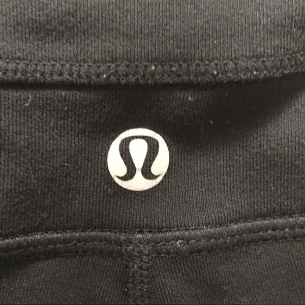 Lululemon Black Groove Crop Pant 4 - Image 5