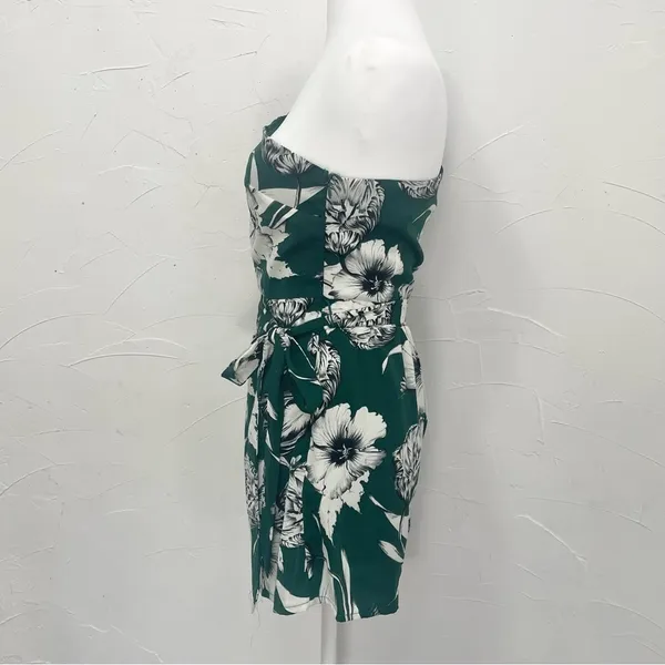 Lulus Flawless Moments Green Floral Print One-Shoulder Romper - Image 5