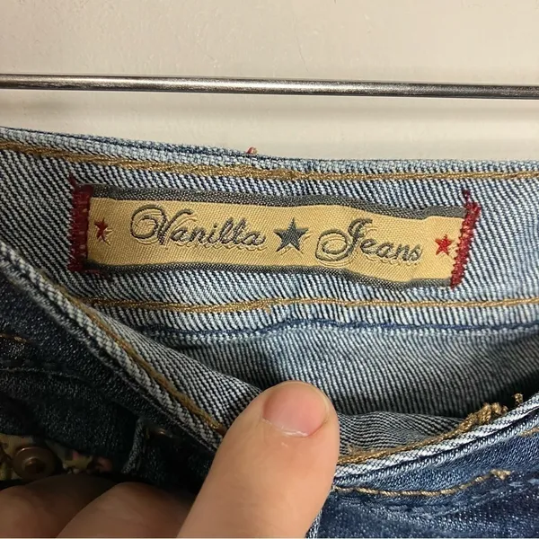 Y2K vanilla star jeans crop Bermuda style shorts‎ size 4 - Image 3