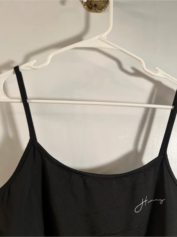 Women’s Size Large Cropped Tank Top Black White‎ Hunny Lettuce Hem Square Neck - Image 4