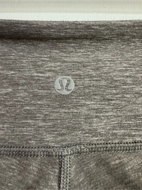 Lululemon Athletica Heathered Gray Pilates Leggings Size 2 - Image 4