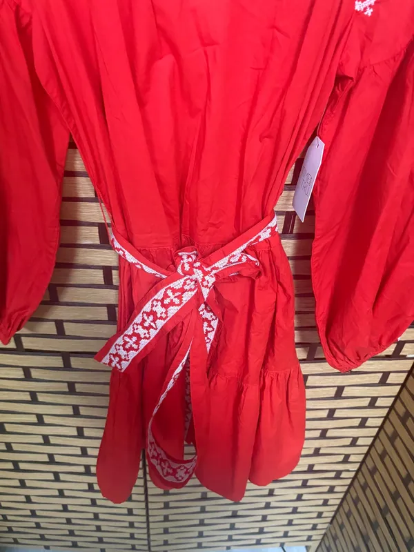 Time and tru red embroidered dress size medium - Image 3