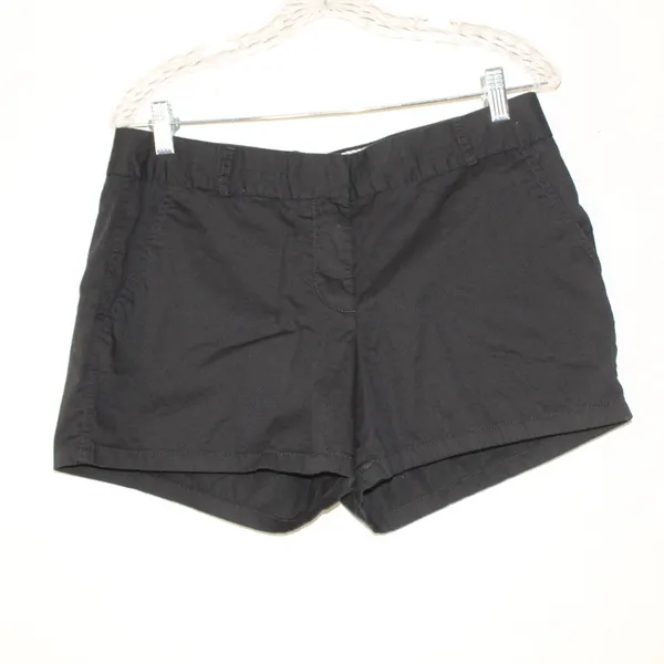 J.Crew Woman’s Mid Rise Black 3.5" Classic Chino Shorts — Size 8 - Image 6